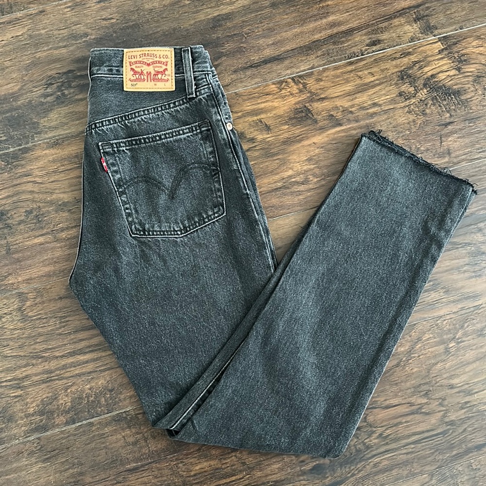 Levi’s 501 Original Fit Women’s Jeans. W24 L30.